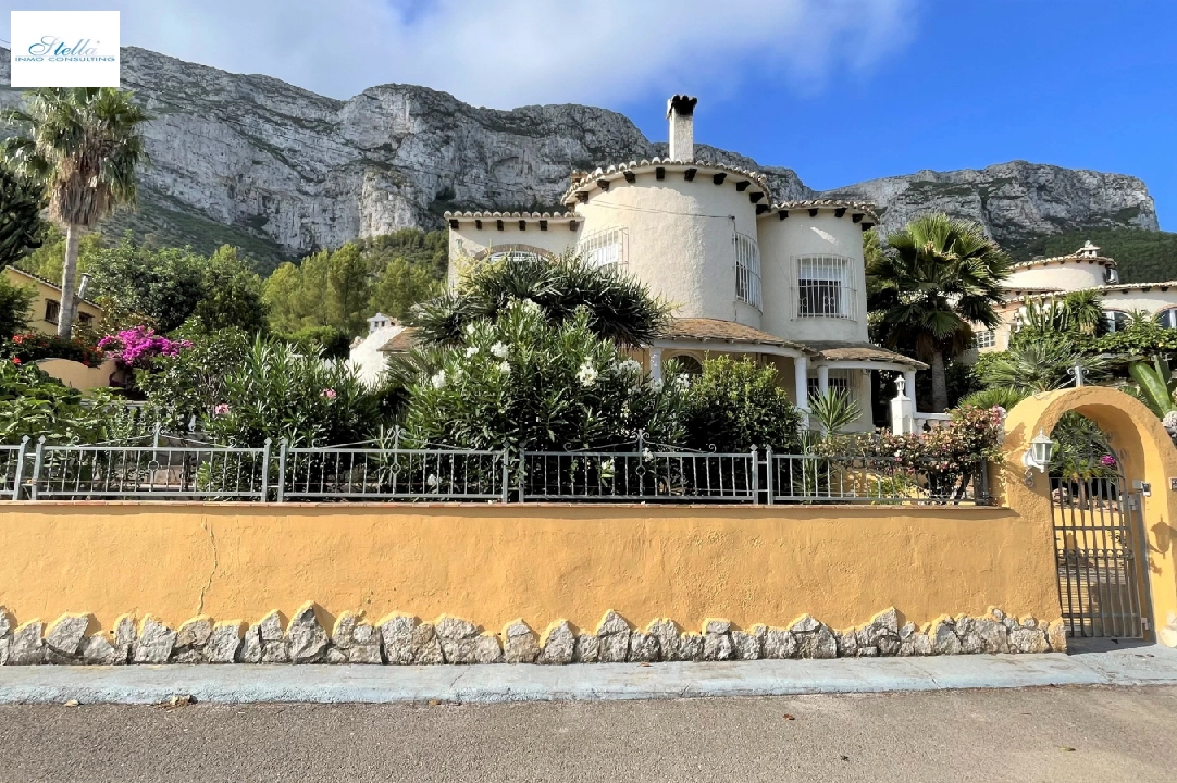 вилла in Denia на продажу, жилая площадь 130 м², год постройки 1980, + Центральное Отопление, aircondition, поверхности суши 1031 м², 3 спальни, 2 ванная, pool, ref.: JS-1623-26