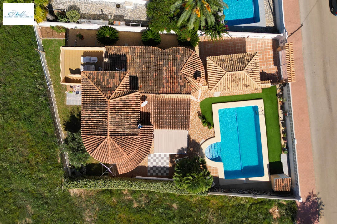 вилла in Els Poblets(Partida Gironets) на продажу, жилая площадь 175 м², год постройки 1982, состояние аккуратный, + KLIMA, aircondition, поверхности суши 585 м², 3 спальни, 3 ванная, pool, ref.: RG-0523-8