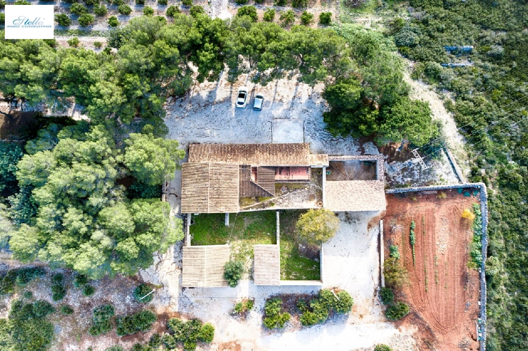загородный дом in Gata de Gorgos(Campo) на продажу, жилая площадь 450 м², поверхности суши 100000 м², 4 спальни, 2 ванная, ref.: AM-11846DA-3700-12