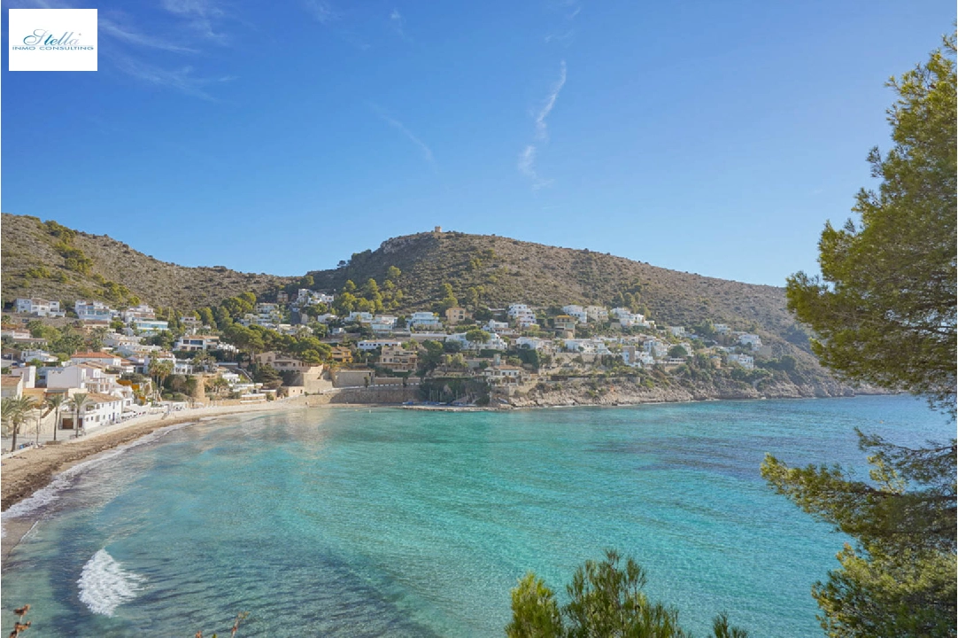 вилла in Moraira(Benimeit) на продажу, жилая площадь 400 м², aircondition, поверхности суши 814 м², 4 спальни, 3 ванная, pool, ref.: BP-6450MOR-13