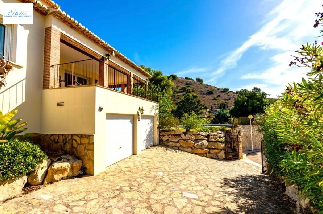 вилла in Javea на продажу, жилая площадь 332 м², aircondition, 4 спальни, 3 ванная, pool, ref.: BS-83440835-19