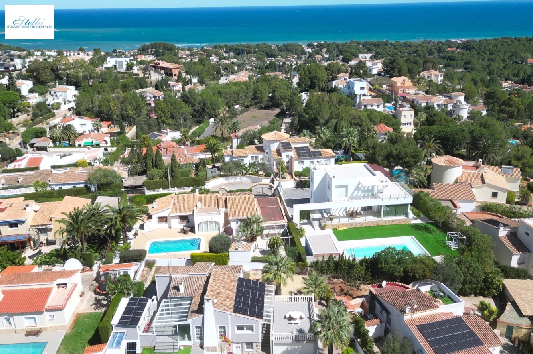 вилла in Denia на продажу, жилая площадь 166 м², год постройки 1978, + печь, aircondition, поверхности суши 802 м², 2 спальни, 2 ванная, pool, ref.: T-0224-31