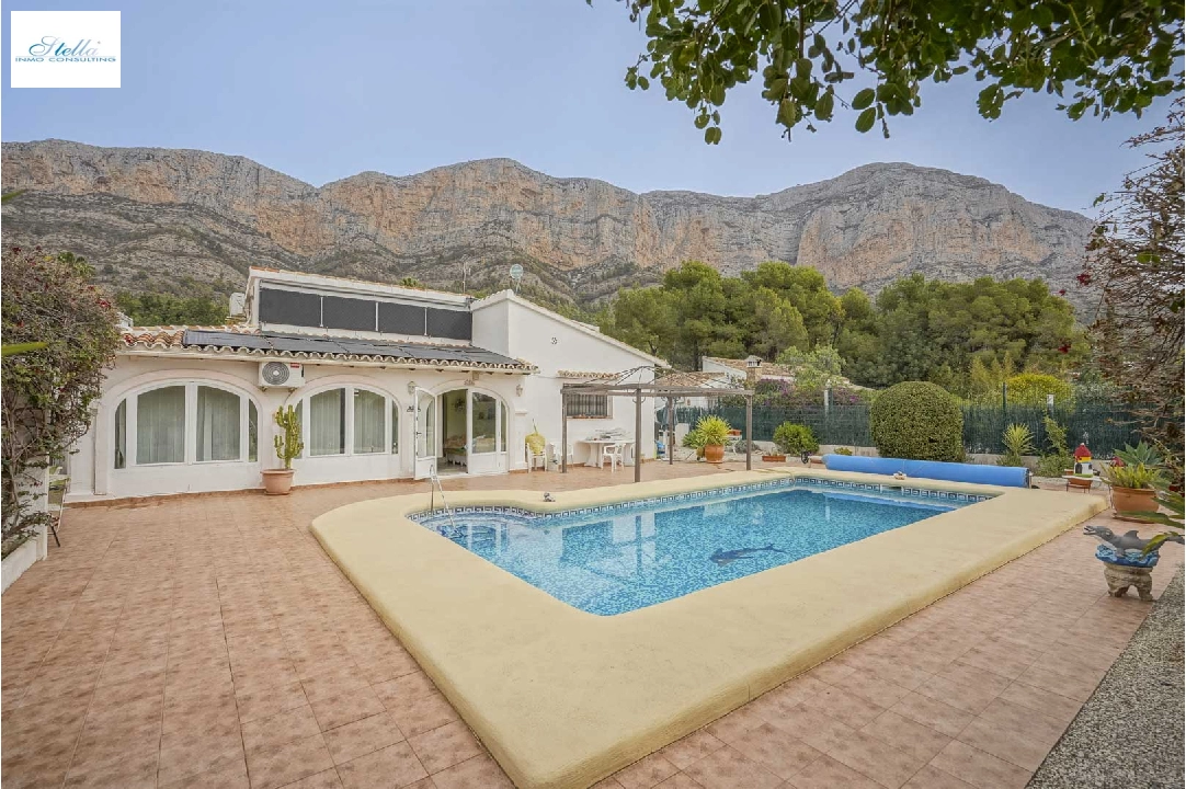 вилла in Javea(Ermita) на продажу, жилая площадь 198 м², aircondition, поверхности суши 1612 м², 3 спальни, 2 ванная, pool, ref.: BP-4365JAV-24