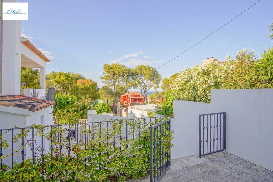 вилла in Denia(Las Rotas) на продажу, жилая площадь 426 м², aircondition, поверхности суши 5500 м², 6 спальни, 4 ванная, ref.: BP-8176DEN-16