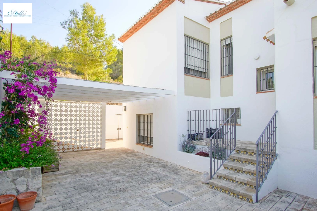 вилла in Denia(Las Rotas) на продажу, жилая площадь 426 м², aircondition, поверхности суши 5500 м², 6 спальни, 4 ванная, ref.: BP-8176DEN-18