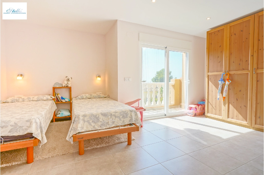 вилла in Calpe(Partida Calalga) на продажу, жилая площадь 144 м², aircondition, поверхности суши 555 м², 3 спальни, 3 ванная, pool, ref.: BP-4418CAL-25