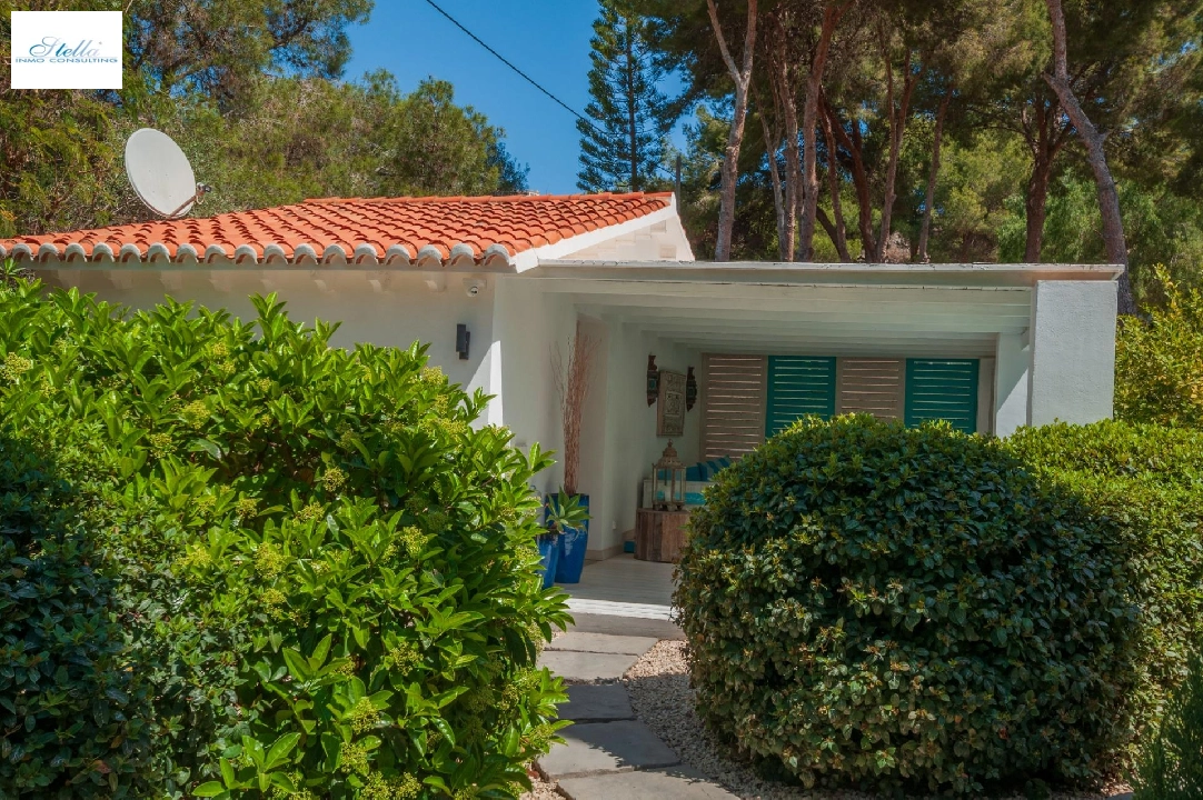 вилла in Moraira(El Portet) на продажу, жилая площадь 180 м², aircondition, поверхности суши 1300 м², 4 спальни, 4 ванная, pool, ref.: COB-3455-10535-22