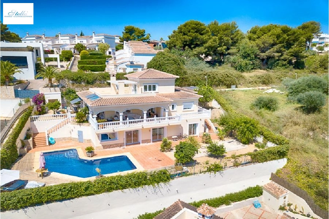 вилла in Moraira на продажу, жилая площадь 270 м², год постройки 2007, aircondition, поверхности суши 797 м², 4 спальни, 3 ванная, pool, ref.: AM-11778DA-1