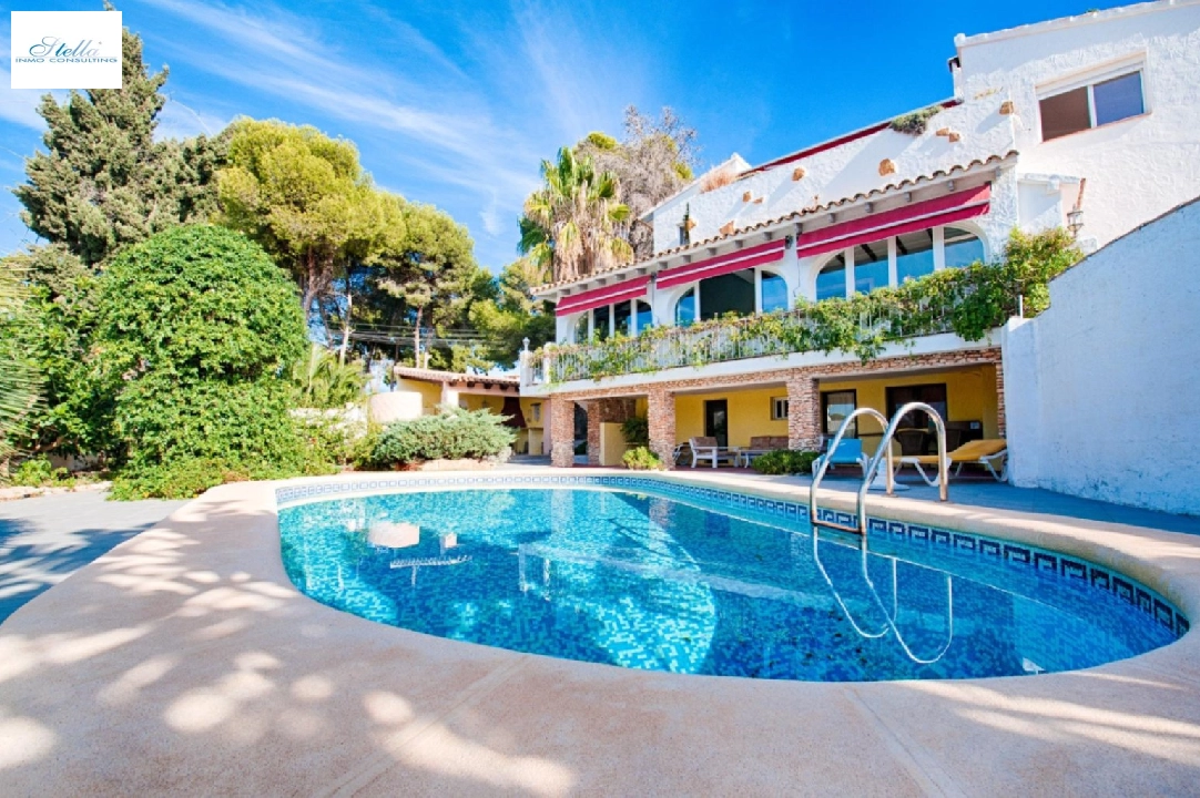 вилла in Moraira на продажу, жилая площадь 326 м², год постройки 1975, aircondition, поверхности суши 791 м², 6 спальни, 6 ванная, pool, ref.: AM-12082DA-2