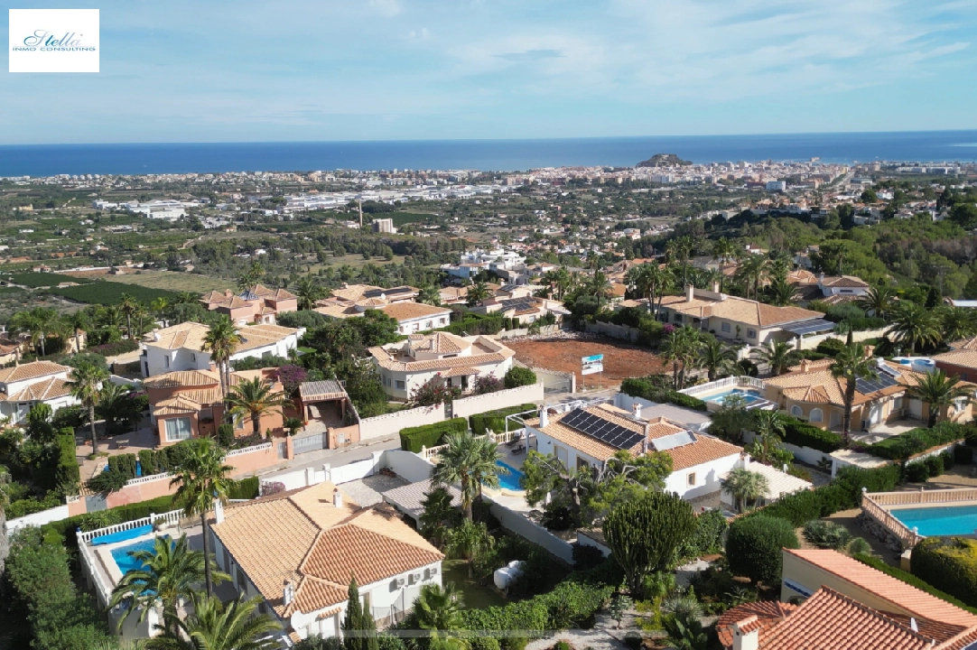 вилла in Denia(Marquesa 6 ) на продажу, жилая площадь 150 м², год постройки 1995, состояние аккуратный, + Центральное Отопление, aircondition, поверхности суши 800 м², 3 спальни, 3 ванная, pool, ref.: AS-0924-8