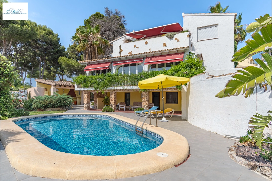 вилла in Moraira на продажу, жилая площадь 358 м², год постройки 1975, + KLIMA, aircondition, поверхности суши 772 м², 5 спальни, 3 ванная, pool, ref.: BP-C4XY8096MOR-1