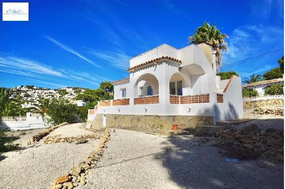 villa-in-Moraira-Pinar-del-Advocat-for-sale-CA-H-1813-AMBI-2.webp