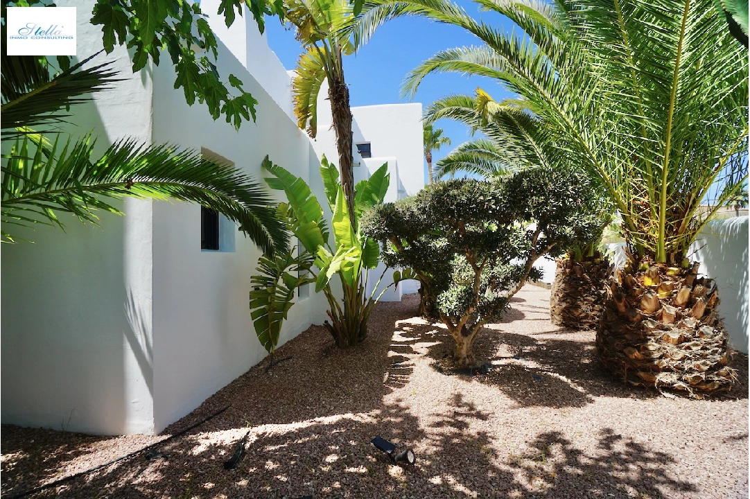 вилла in Moraira(Camarrocha) на продажу, жилая площадь 261 м², aircondition, поверхности суши 831 м², 3 спальни, 3 ванная, pool, ref.: CA-H-1670-AMB-4