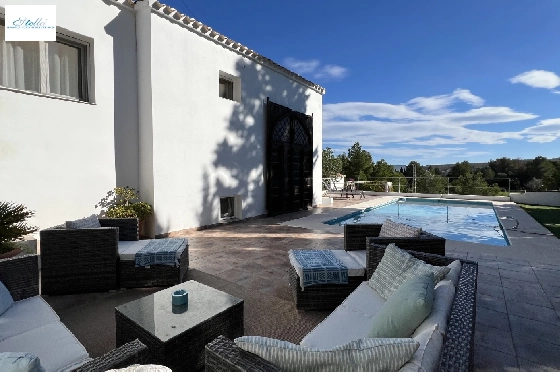 villa-in-Denia-Florida-for-sale-SC-T1024-2.webp